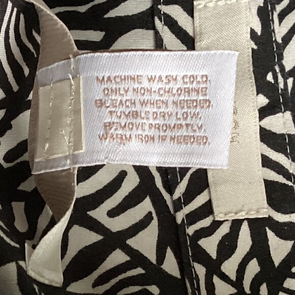 Chico's No Iron 100% Cotton Button-Up Top Sz 2 L/12 Black & White 142P - Picture 7 of 7